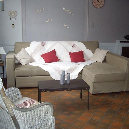 Meuble De Tourisme Le Gilliard Villa Chavanges Bilik gambar