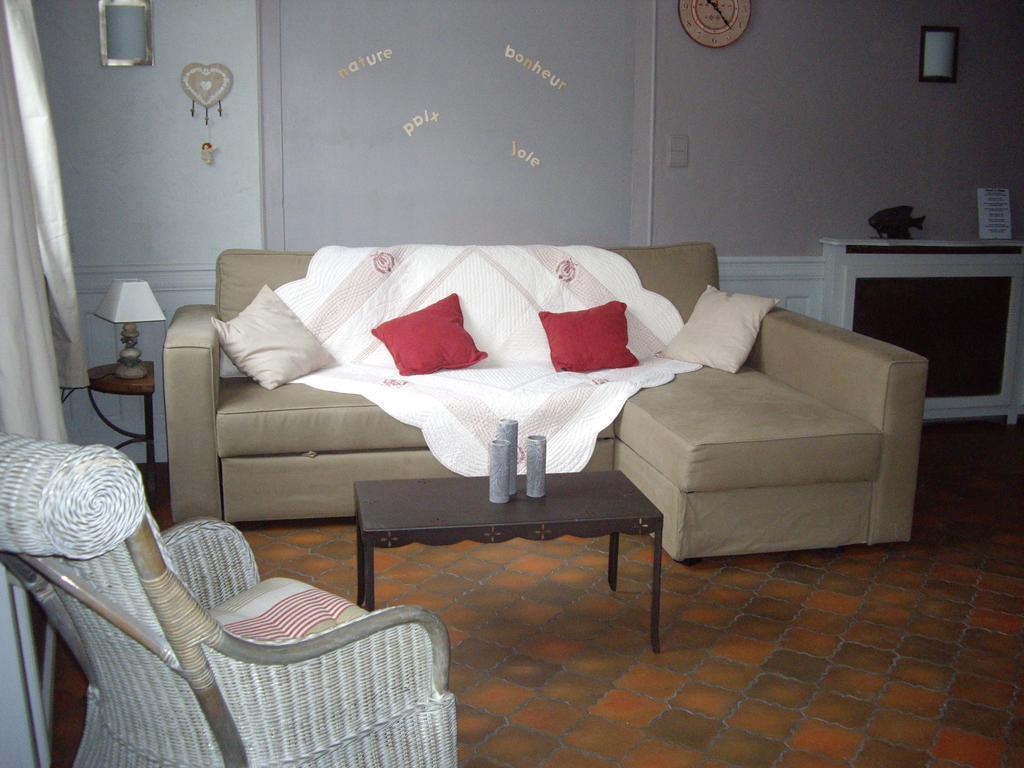 Meuble De Tourisme Le Gilliard Villa Chavanges Bilik gambar